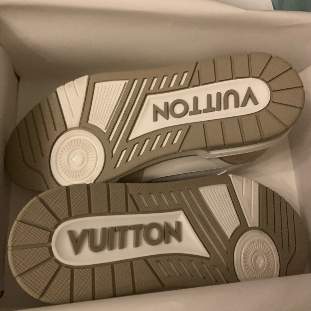 Louis Vuitton Trainer Beige white size 8.5 men - Picture 4 of 4